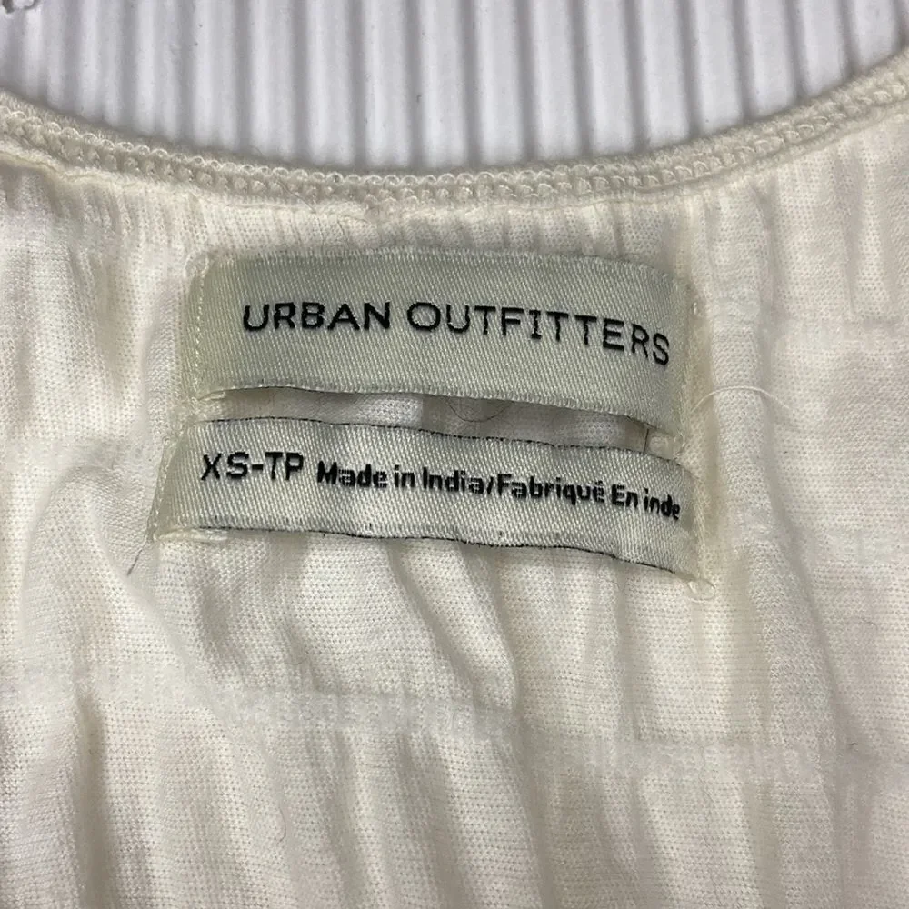Top Sleeveless By Urban Outfitters Size: Xs